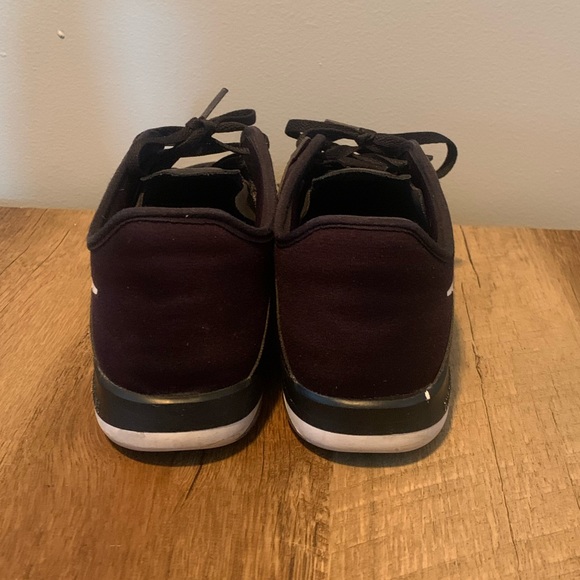 Nike Black Training Shoes - Picture 4 of 5